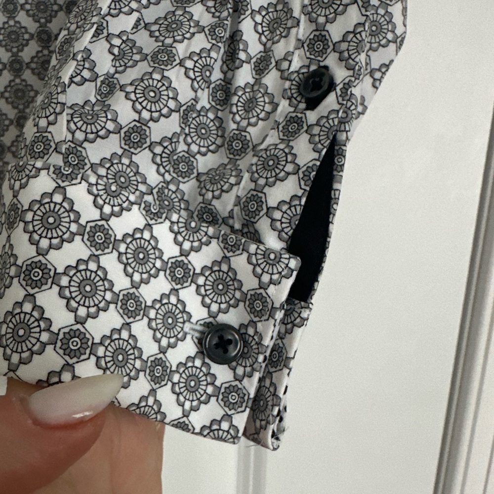 Express Black and White Casual Button Down Shirt - Picture 5 of 8